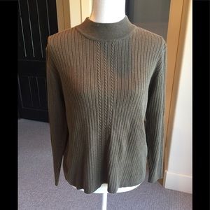 Worthington sweater top
